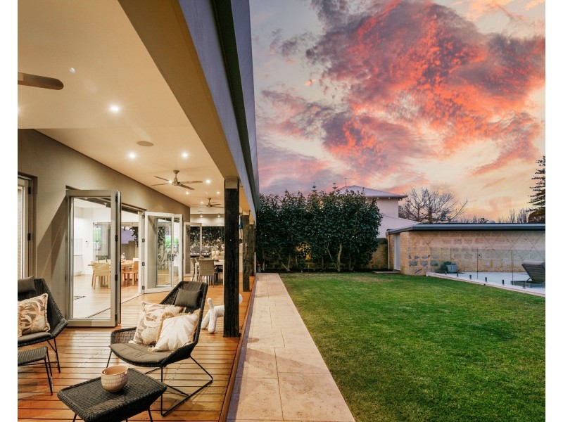 6 James Road, Swanbourne WA 6010