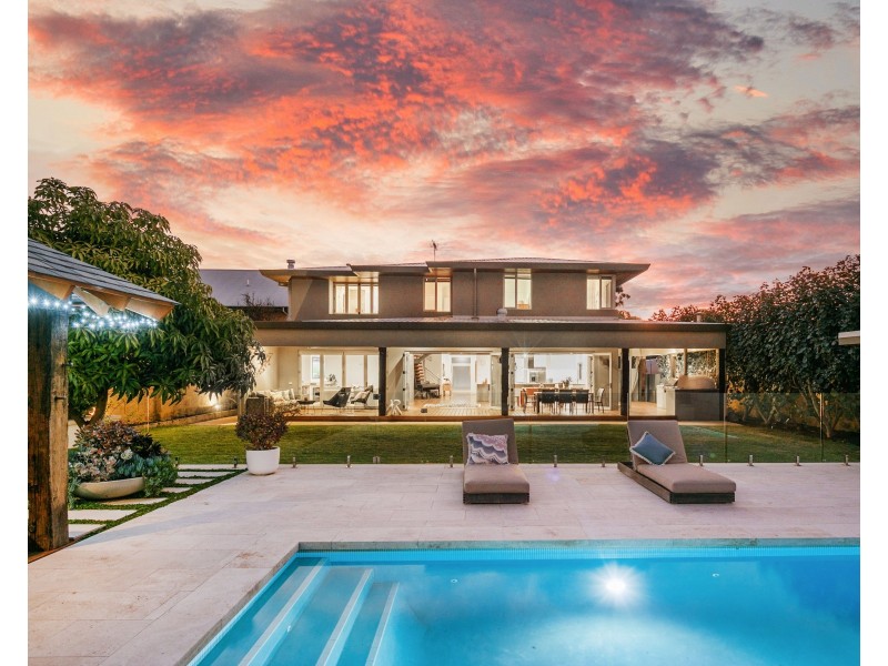 6 James Road, Swanbourne WA 6010