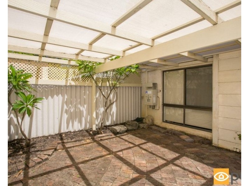 2/19 Jon Sanders Drive, Wembley WA 6014