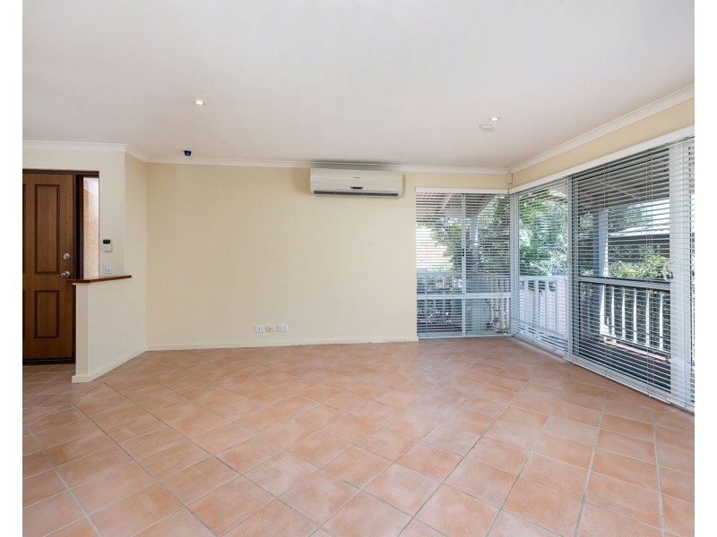 77B Davies Road, Claremont WA 6010