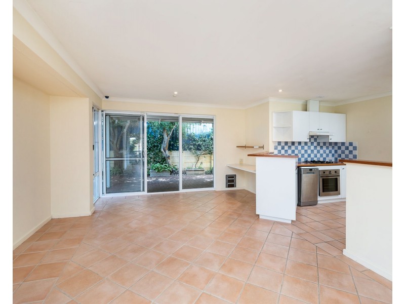 77B Davies Road, Claremont WA 6010