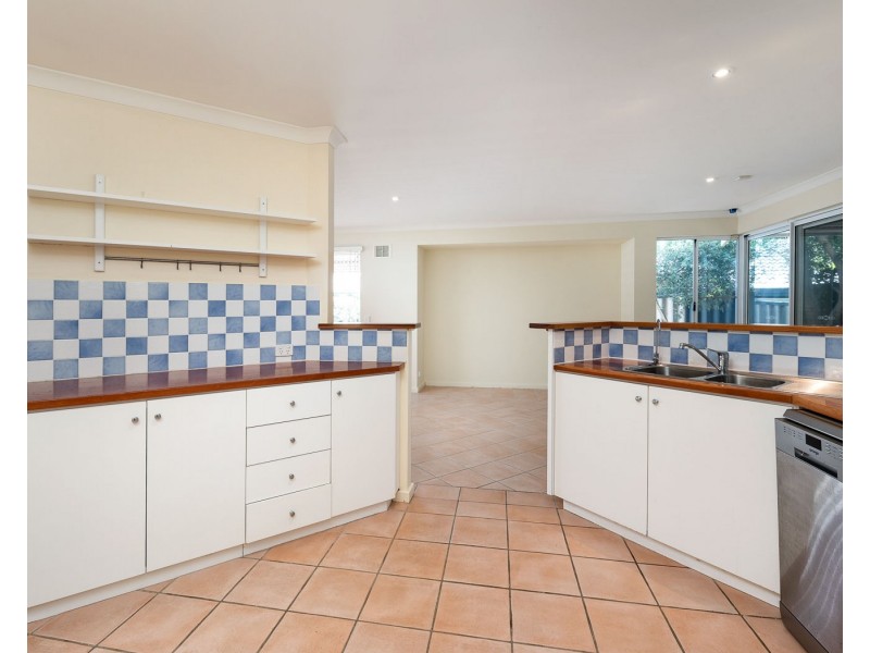 77B Davies Road, Claremont WA 6010