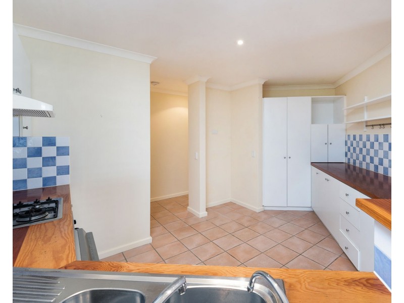 77B Davies Road, Claremont WA 6010