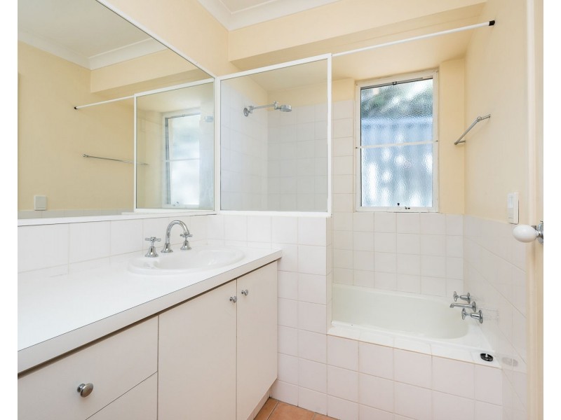 77B Davies Road, Claremont WA 6010