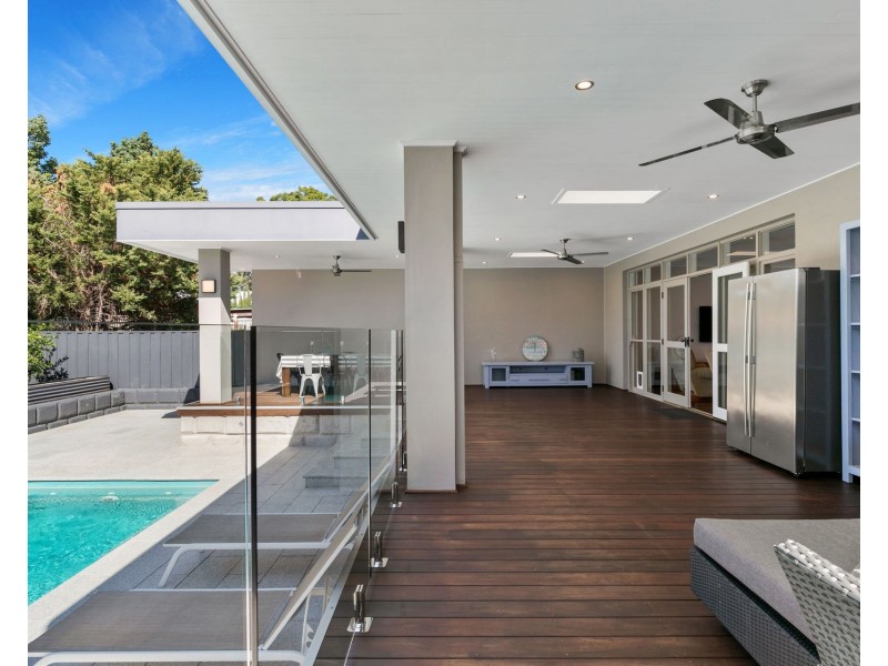 12 Robinson Street, Nedlands WA 6009