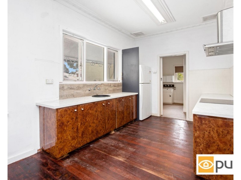 326 Onslow Road, Shenton Park WA 6008