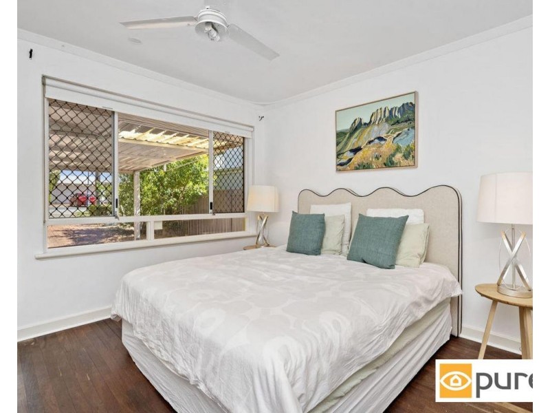 11 Bay Road, Claremont WA 6010