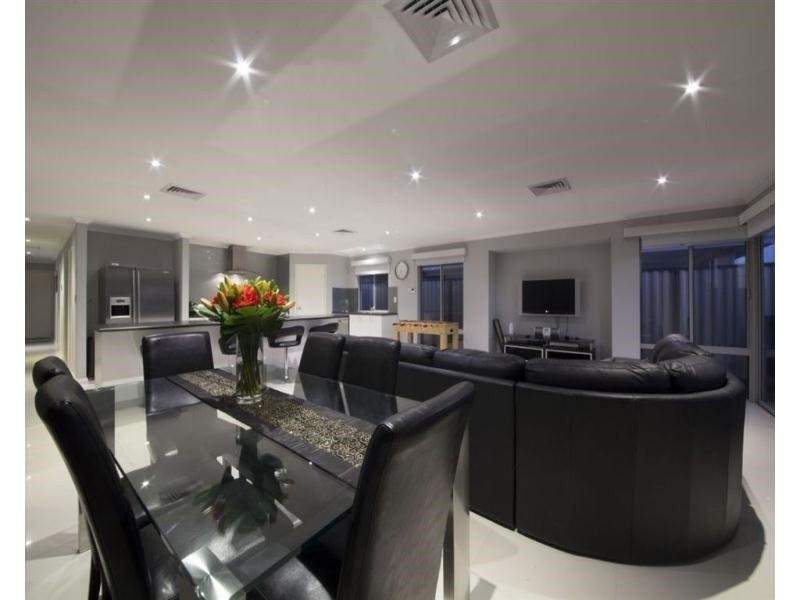 66 Durango Turn, Aubin Grove WA 6164