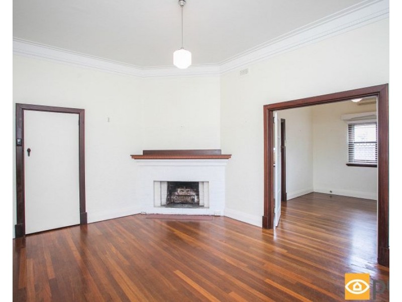 58 Kinninmont Avenue, Nedlands WA 6009