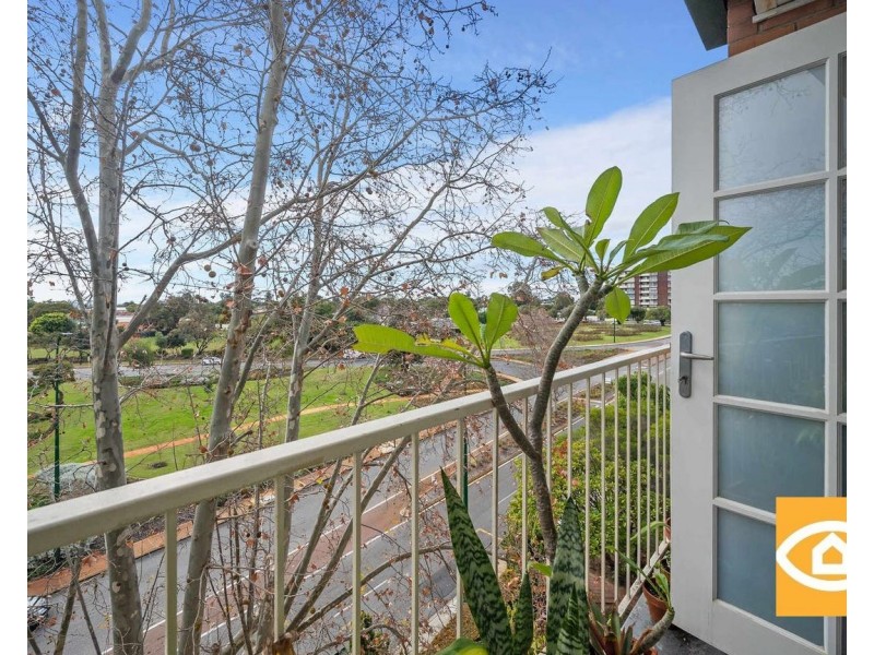 53/409 Cambridge Street, Wembley WA 6014