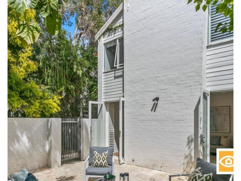 26 Clement Street, Swanbourne WA 6010