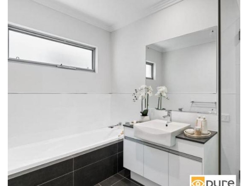 20 Omaroo Terrace, City Beach WA 6015