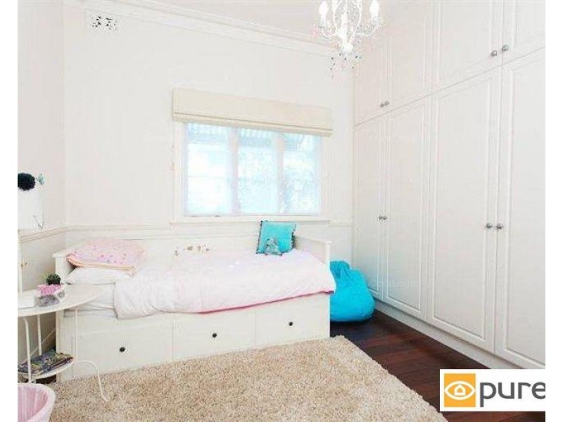 319 Onslow Road, Shenton Park WA 6008