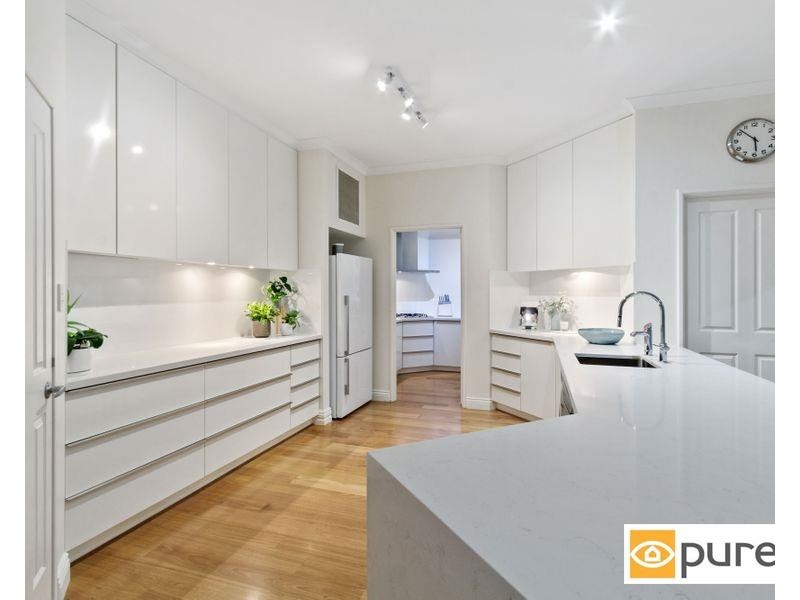 13 Campsie Street, Nedlands WA 6009