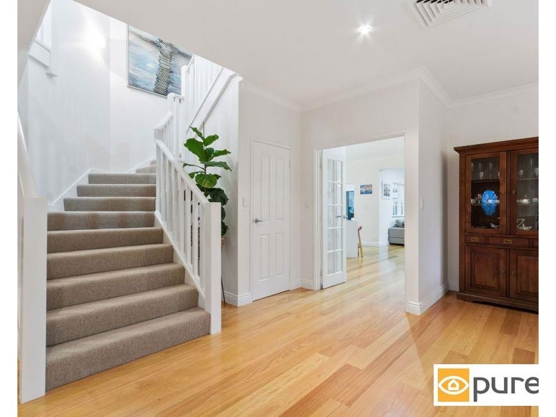 13 Campsie Street, Nedlands WA 6009