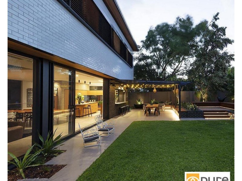 8 Korel Gardens, Swanbourne WA 6010