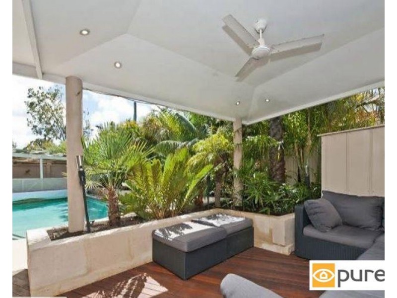 9 Madana Place, Craigie WA 6025