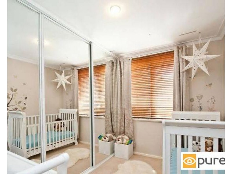 9 Madana Place, Craigie WA 6025