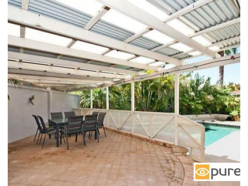 9 Madana Place, Craigie WA 6025