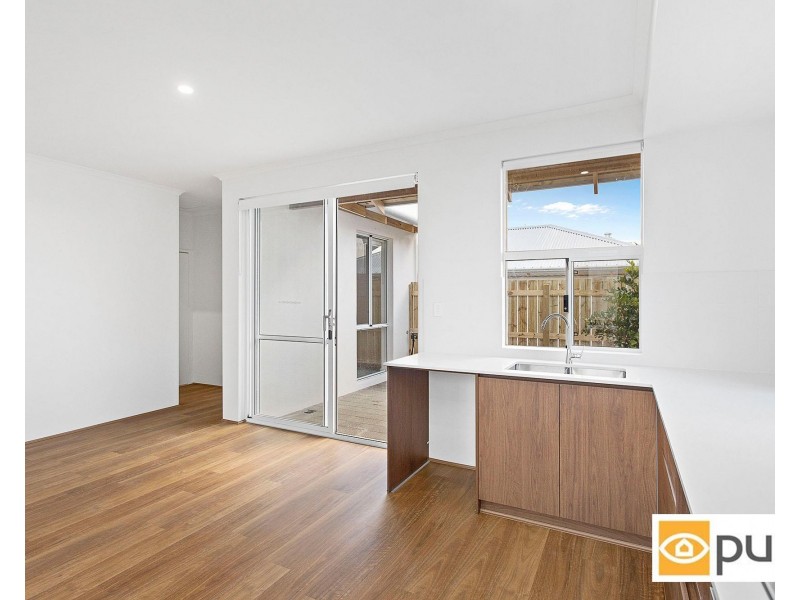 3/90 Winfield Street, Hamilton Hill WA 6163