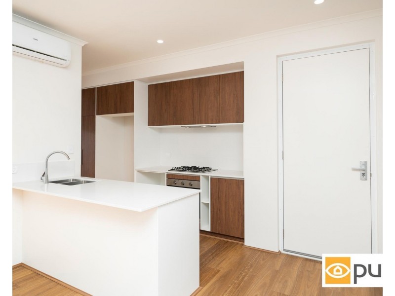 2/90 Winfield Street, Hamilton Hill WA 6163