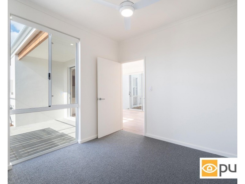 2/90 Winfield Street, Hamilton Hill WA 6163