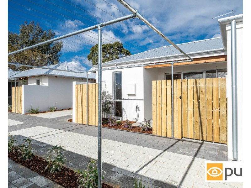 2/90 Winfield Street, Hamilton Hill WA 6163
