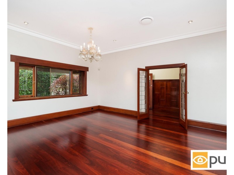 53 Alexander Road, Dalkeith WA 6009