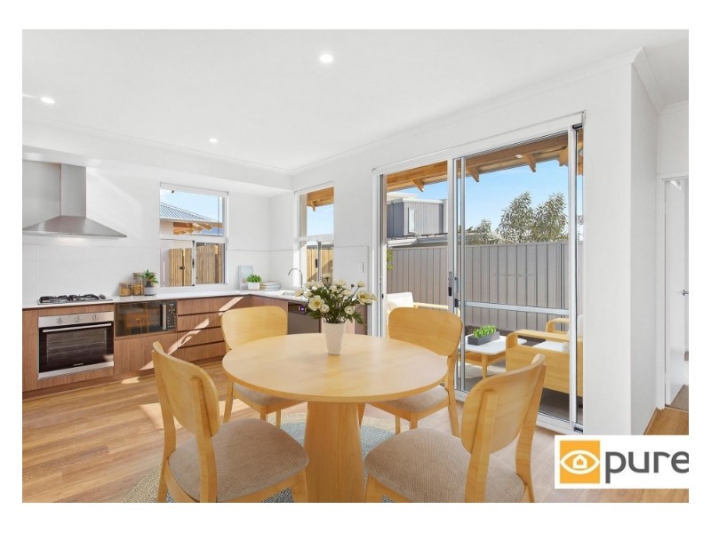 8/90 Winfield Street, Hamilton Hill WA 6163