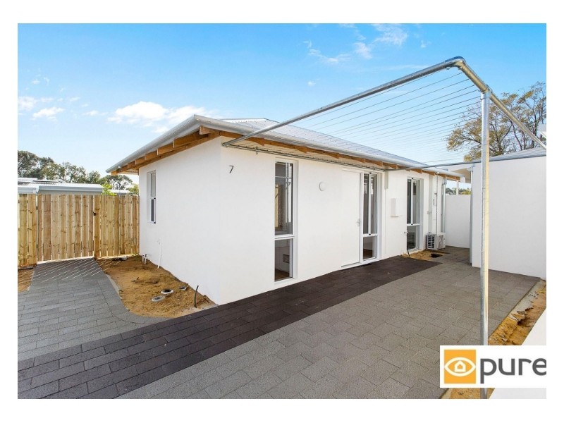 8/90 Winfield Street, Hamilton Hill WA 6163