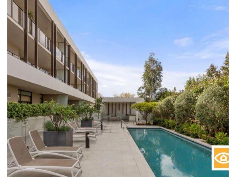 2/1 Freshwater Parade, Claremont WA 6010