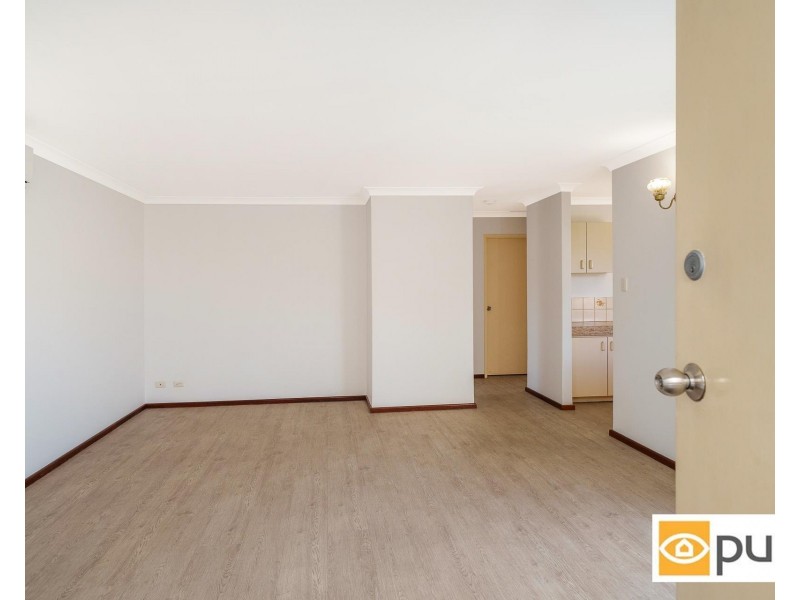 4/8 Falcon Court, Willetton WA 6155