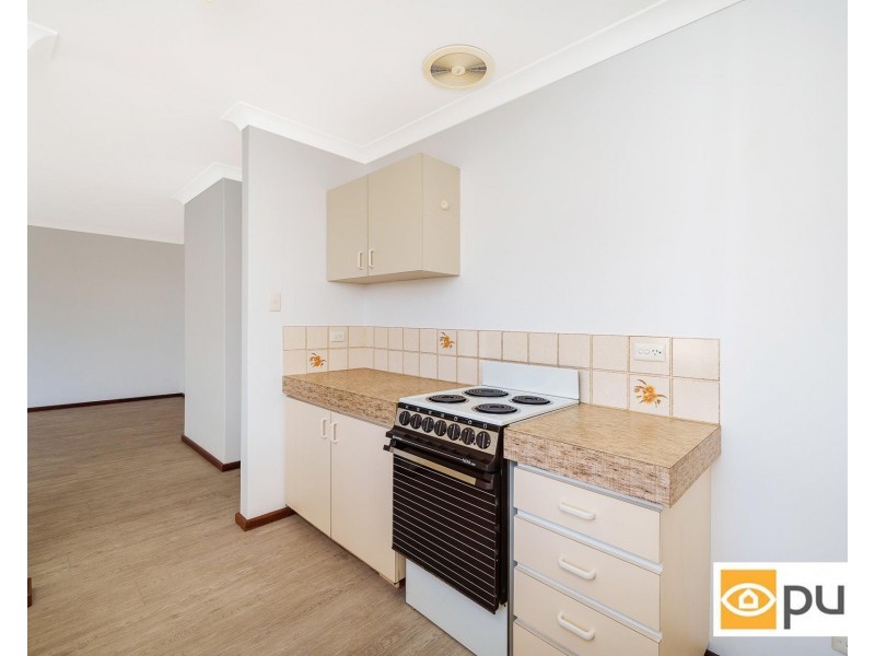 4/8 Falcon Court, Willetton WA 6155