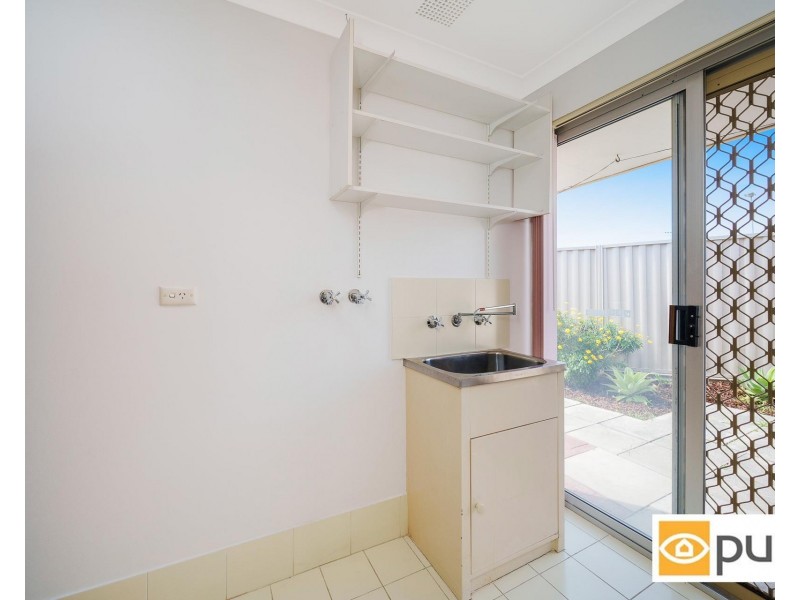 4/8 Falcon Court, Willetton WA 6155