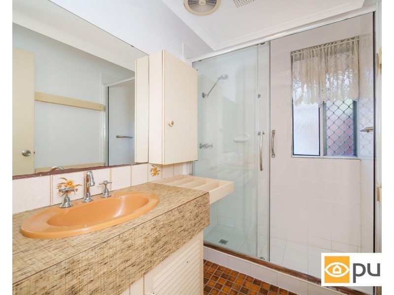 4/8 Falcon Court, Willetton WA 6155