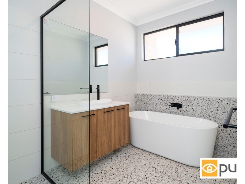 21A Mofflin Avenue, Claremont WA 6010