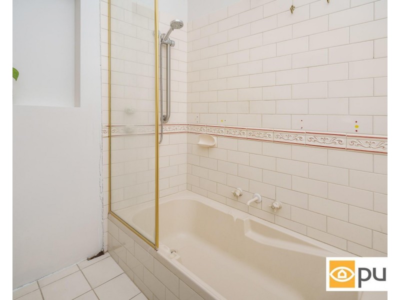 18 Cargill Street, Victoria Park WA 6100