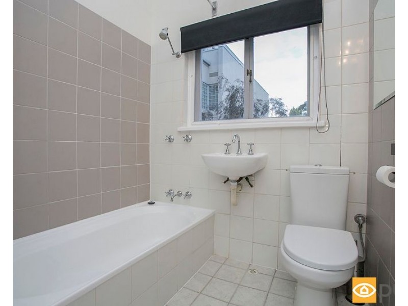 3/93 Stirling Highway, Nedlands WA 6009