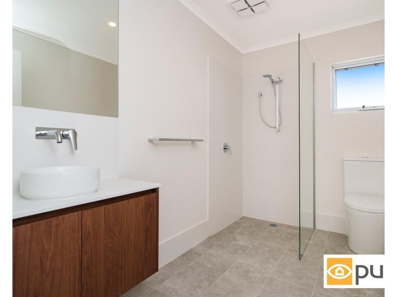 12/90 Winfield Street, Hamilton Hill WA 6163