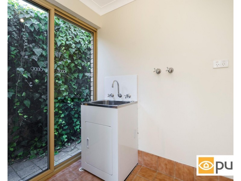 77 Second Avenue, Claremont WA 6010
