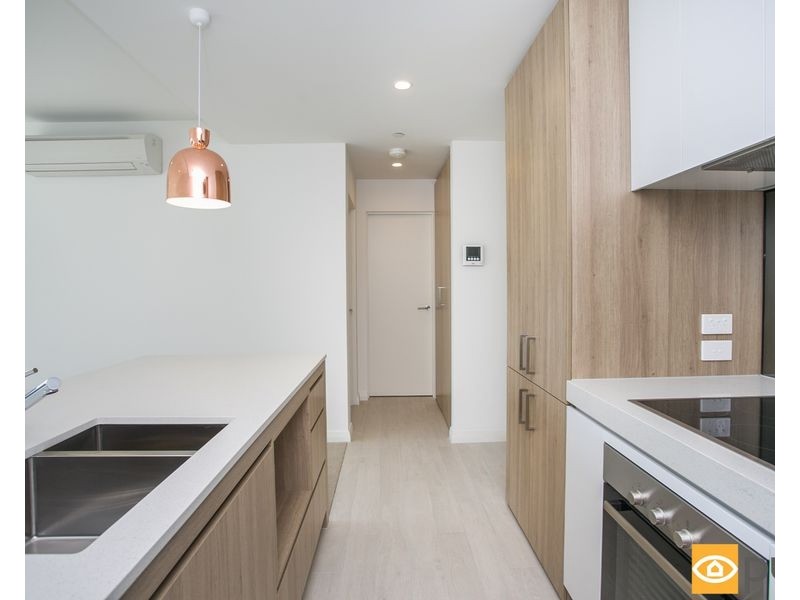 805/8 Tassels Way, Innaloo WA 6018