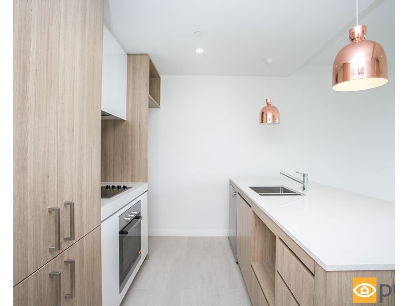 805/8 Tassels Way, Innaloo WA 6018