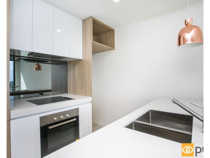 805/8 Tassels Way, Innaloo WA 6018