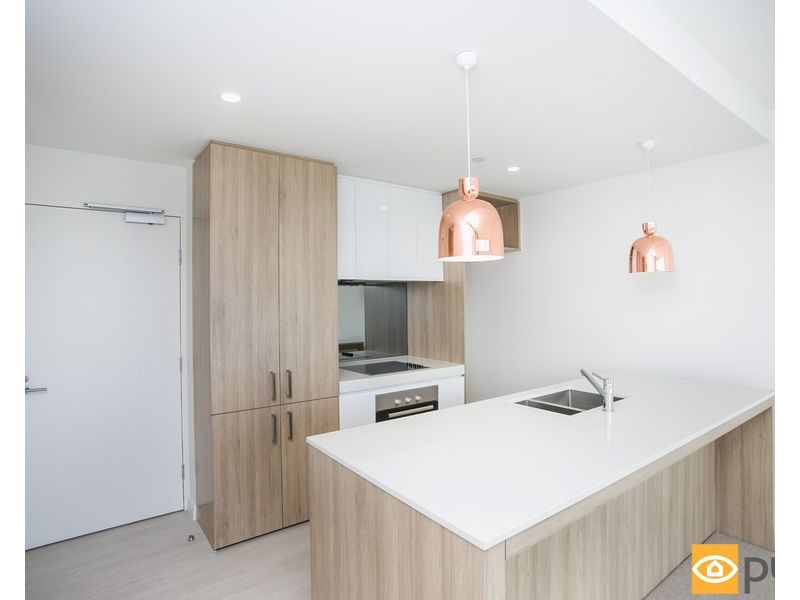 805/8 Tassels Way, Innaloo WA 6018