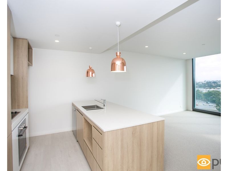 805/8 Tassels Way, Innaloo WA 6018