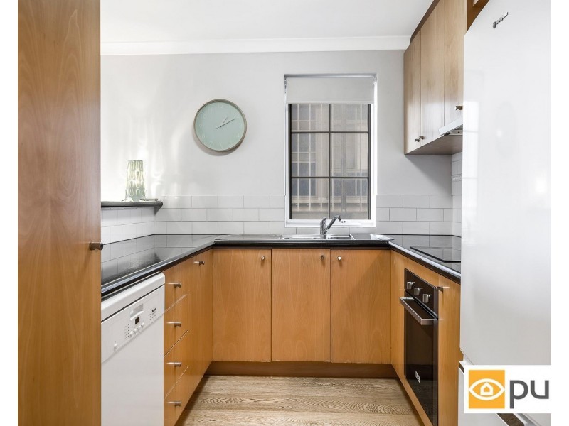 25/32 Eastbrook Terrace, East Perth WA 6004