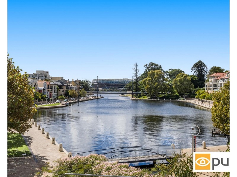 25/32 Eastbrook Terrace, East Perth WA 6004