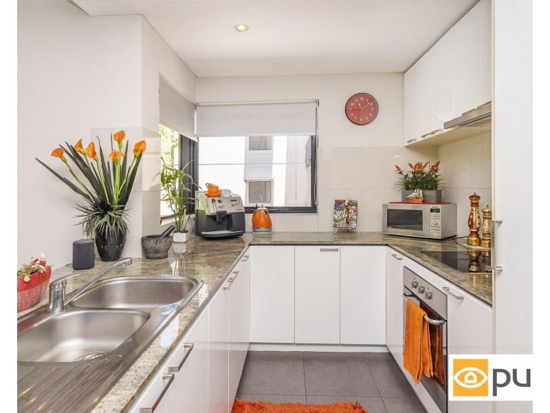 12/124 Mounts Bay Road, Perth WA 6000
