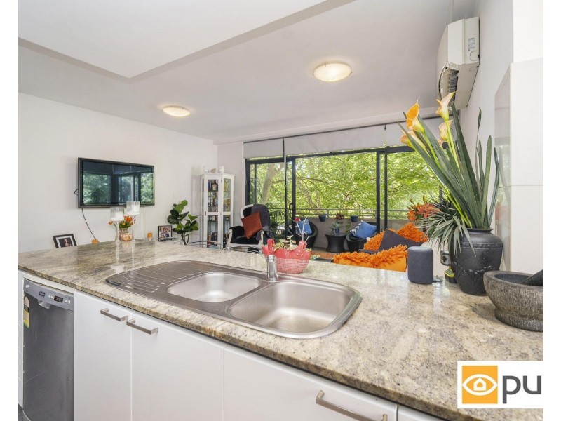 12/124 Mounts Bay Road, Perth WA 6000