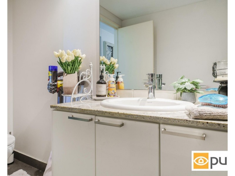 12/124 Mounts Bay Road, Perth WA 6000